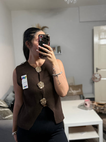 Smart vest gold buttons