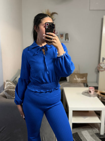 Two piece set