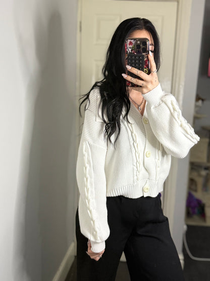 Super soft cropped buttoned braided cardigan