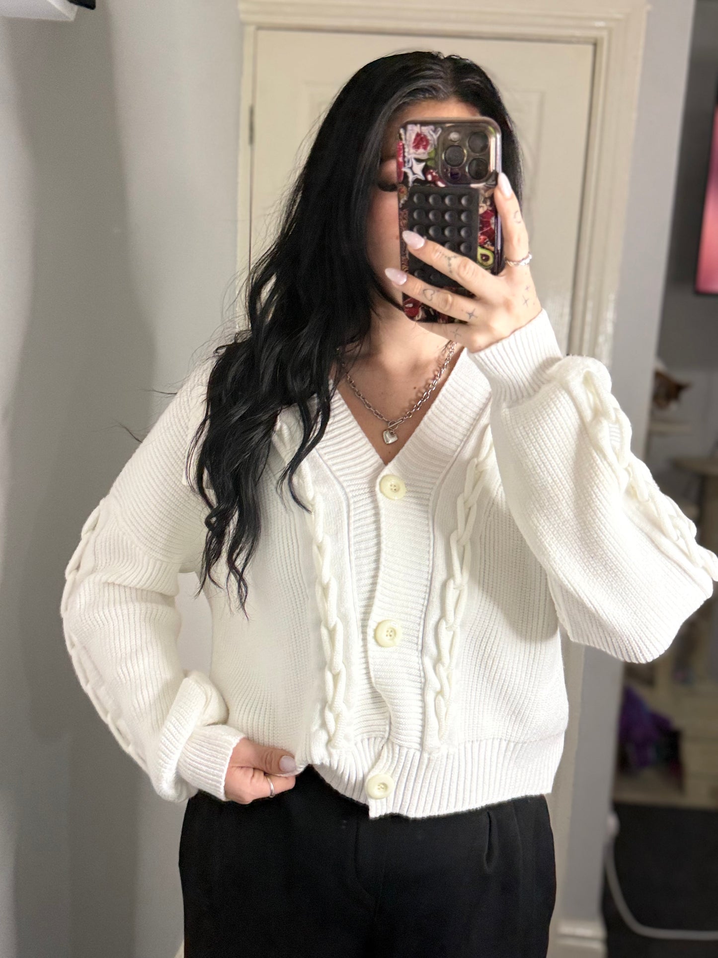 Super soft cropped buttoned braided cardigan