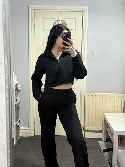 Cropped tracksuit