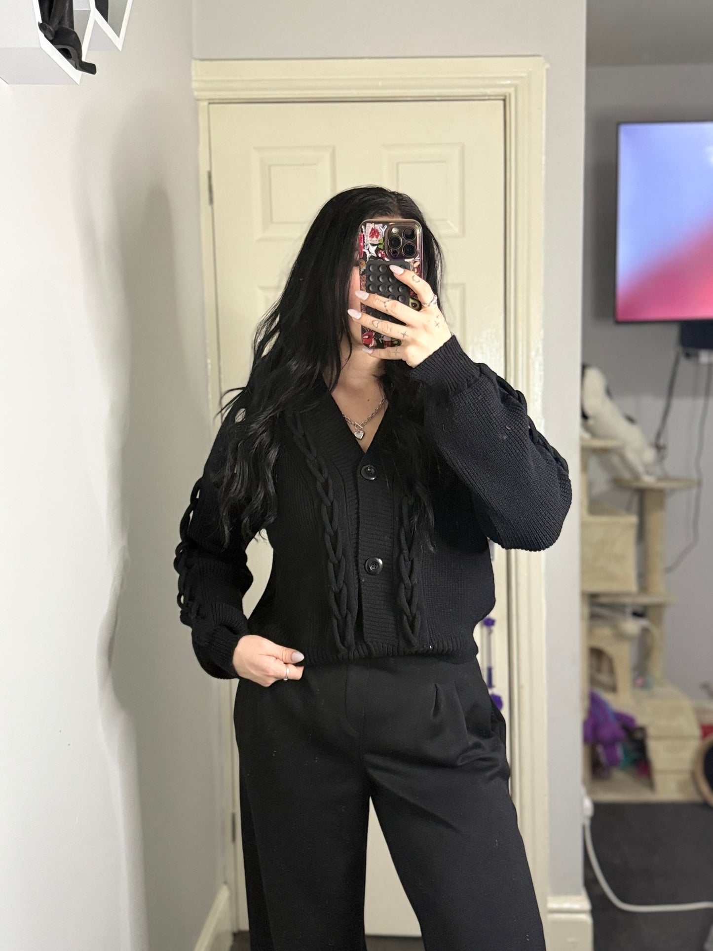 Super soft cropped buttoned braided cardigan