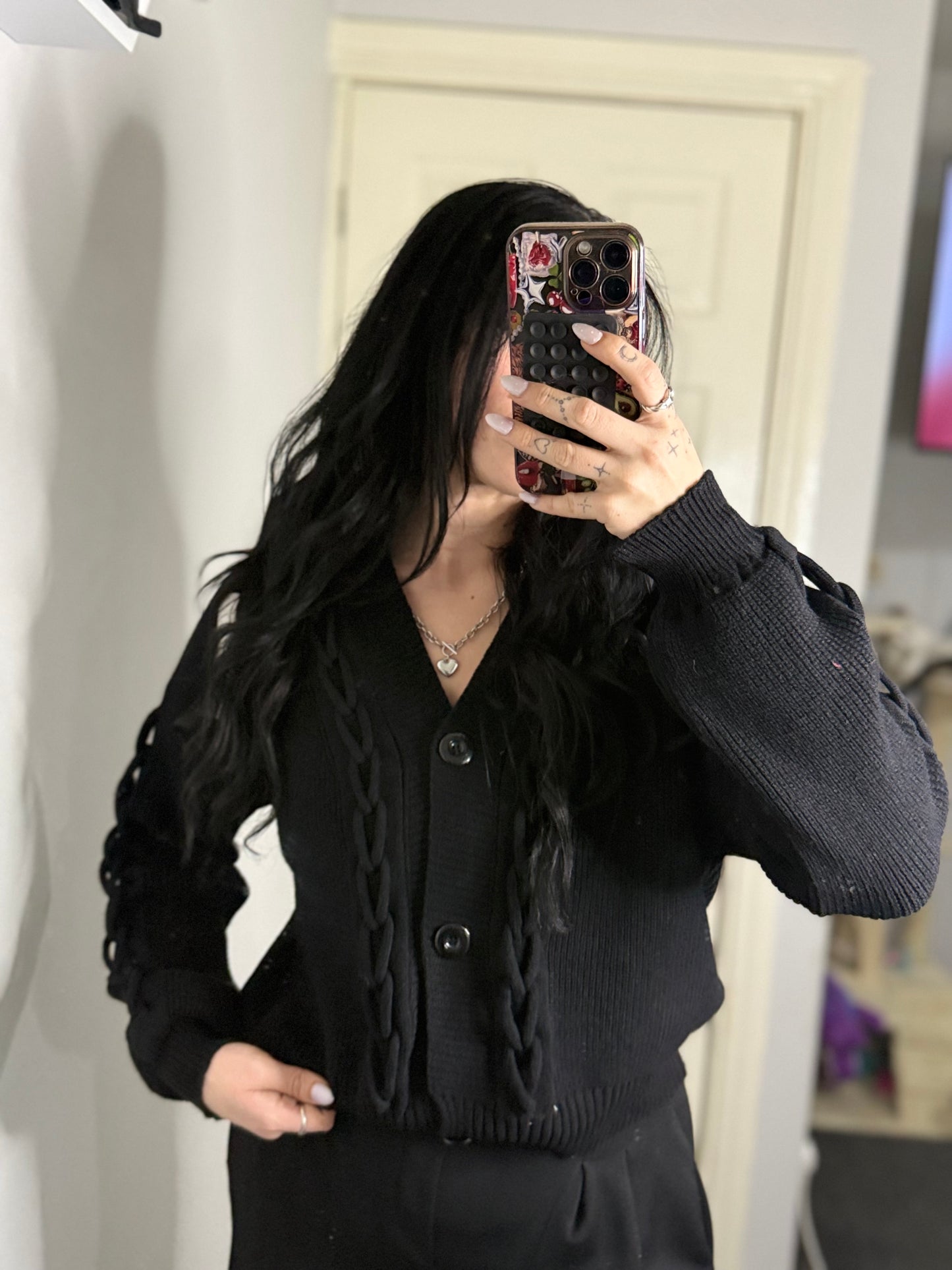 Super soft cropped buttoned braided cardigan