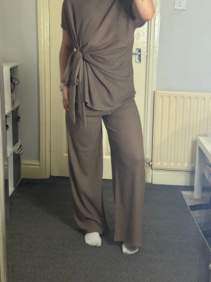 Two piece lounge set