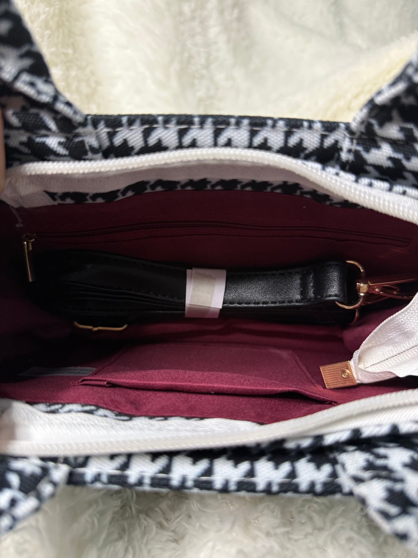 Mini Top-Handle Tote – Structured & Stylish