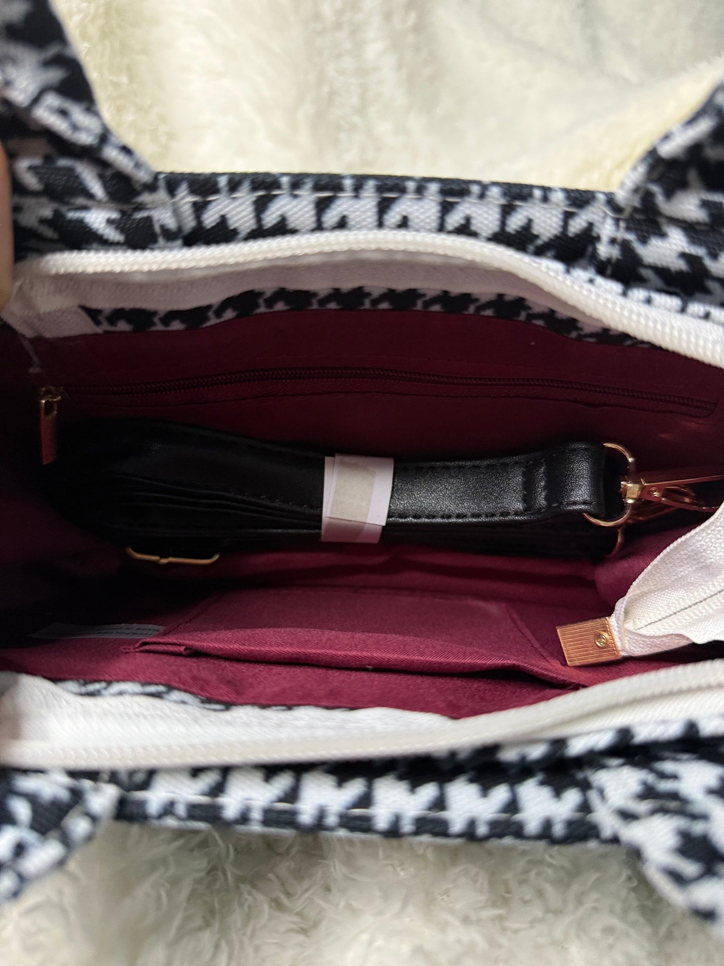 Mini Top-Handle Tote – Structured & Stylish