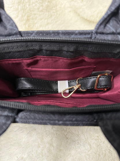 Mini Top-Handle Tote – Structured & Stylish