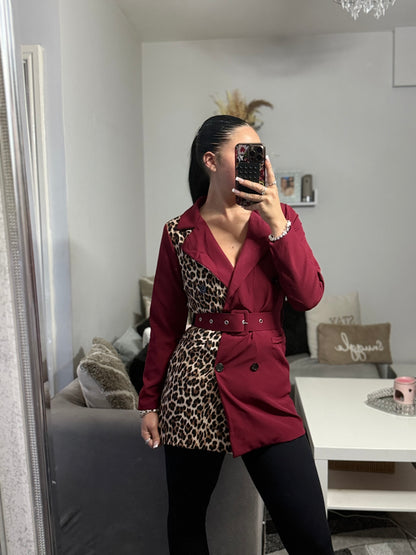 Leopard blazer