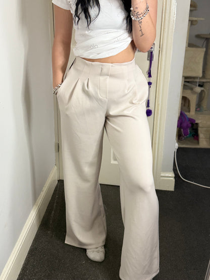 Smart flared trouser-jogger material