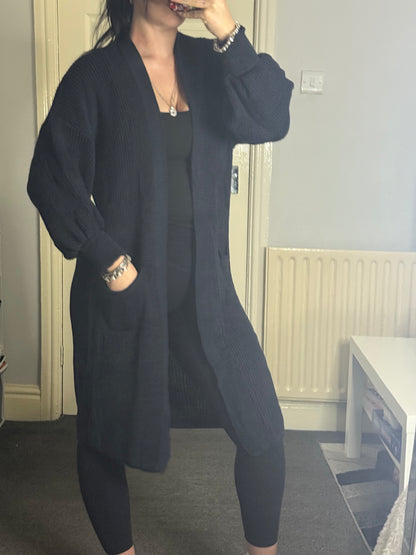 Long knitted ballon sleeve cardigan